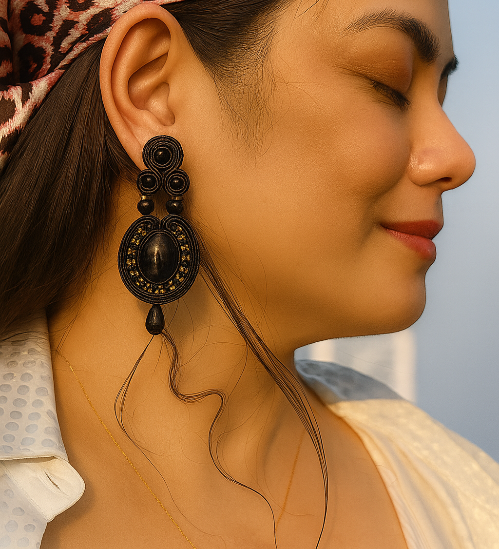 Handmade Italian black onyx earrings with golden crystal accents – Veronica Collection