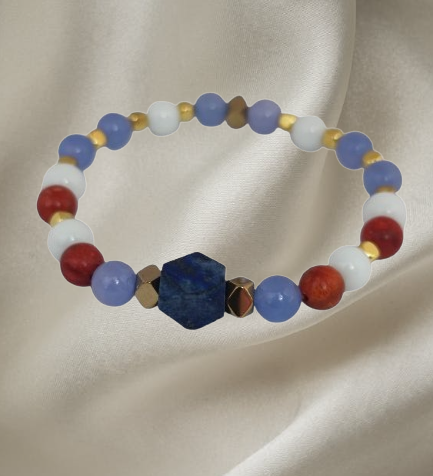 Men’s bracelet with lapis, lilac agate, bamboo coral paste, white agate and gold-plated hematite – Sir Luxury