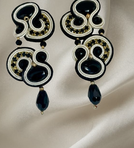 Handmade Italian earrings with black crystals and gold-silver embroidery – Luciana Collection