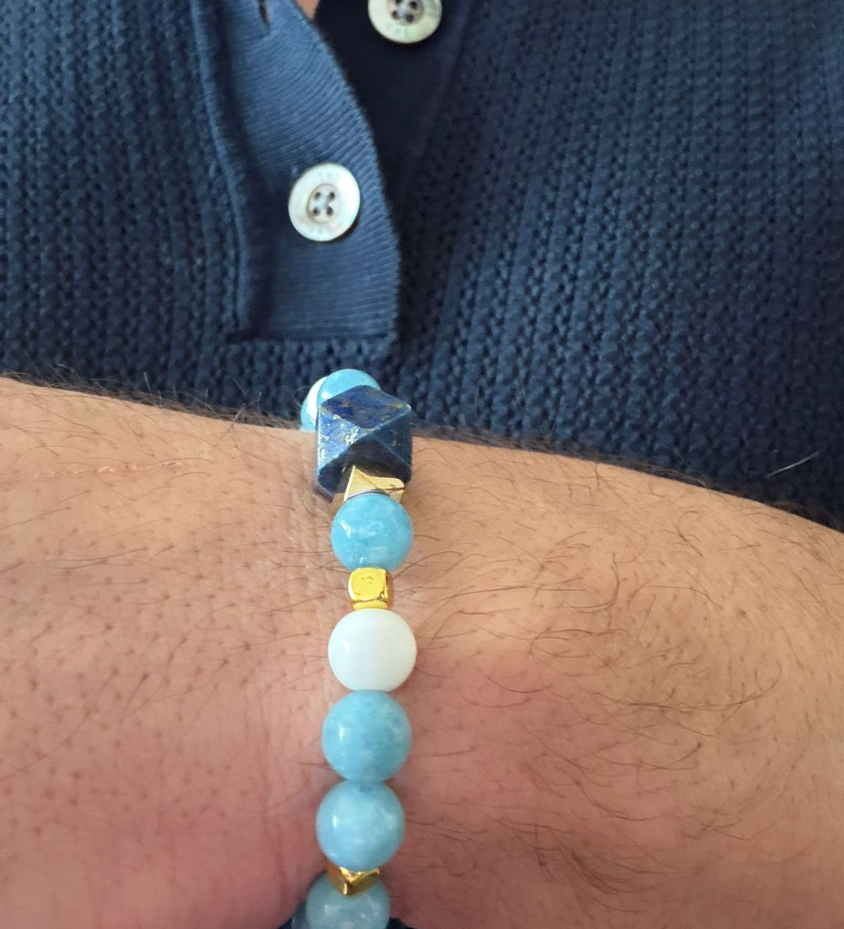 Men’s bracelet with lapis, angelite, white agate and gold-plated hematite – Sir Luxury